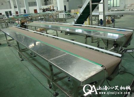 塑料網(wǎng)帶輸送機 塑料網(wǎng)帶輸送機