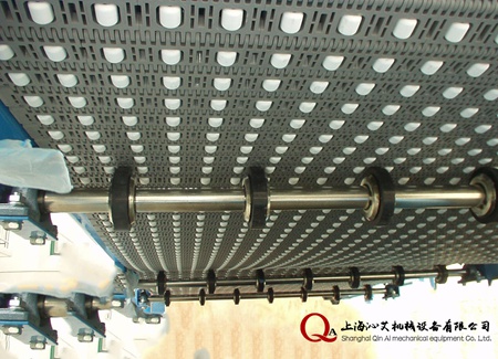 滾珠網(wǎng)帶輸送機(jī) 滾珠網(wǎng)帶輸送機(jī)