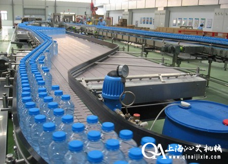 塑料鏈板輸送機(jī) 塑料鏈板輸送機(jī)