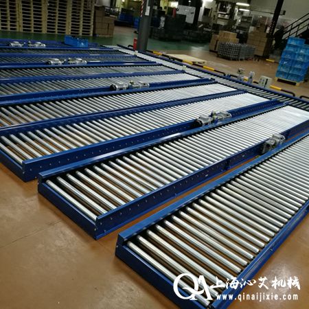 碳鋼滾筒輸送機(jī) 碳鋼滾筒輸送機(jī)