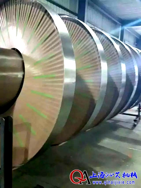 不銹鋼螺旋鏈板輸送機(jī) 不銹鋼螺旋鏈板輸送機(jī)