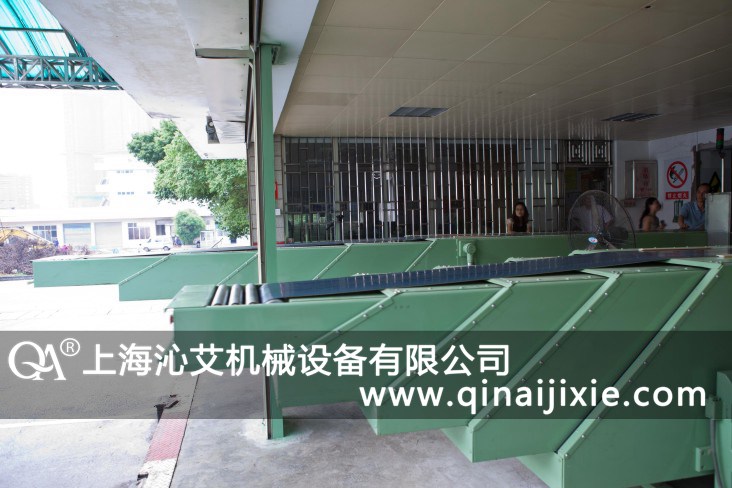 香煙后包裝生產(chǎn)線伸縮皮帶機輸送設備 香煙后包裝生產(chǎn)線伸縮皮帶機輸送設備