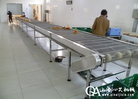 直線金屬網(wǎng)帶輸送機(jī)