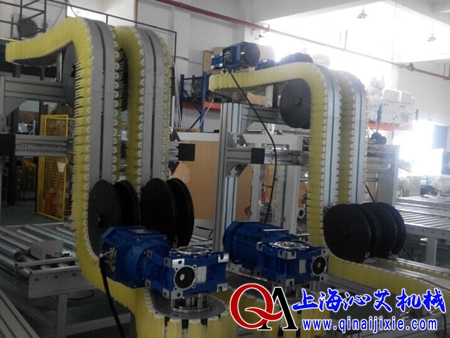 對夾式提升機(jī)